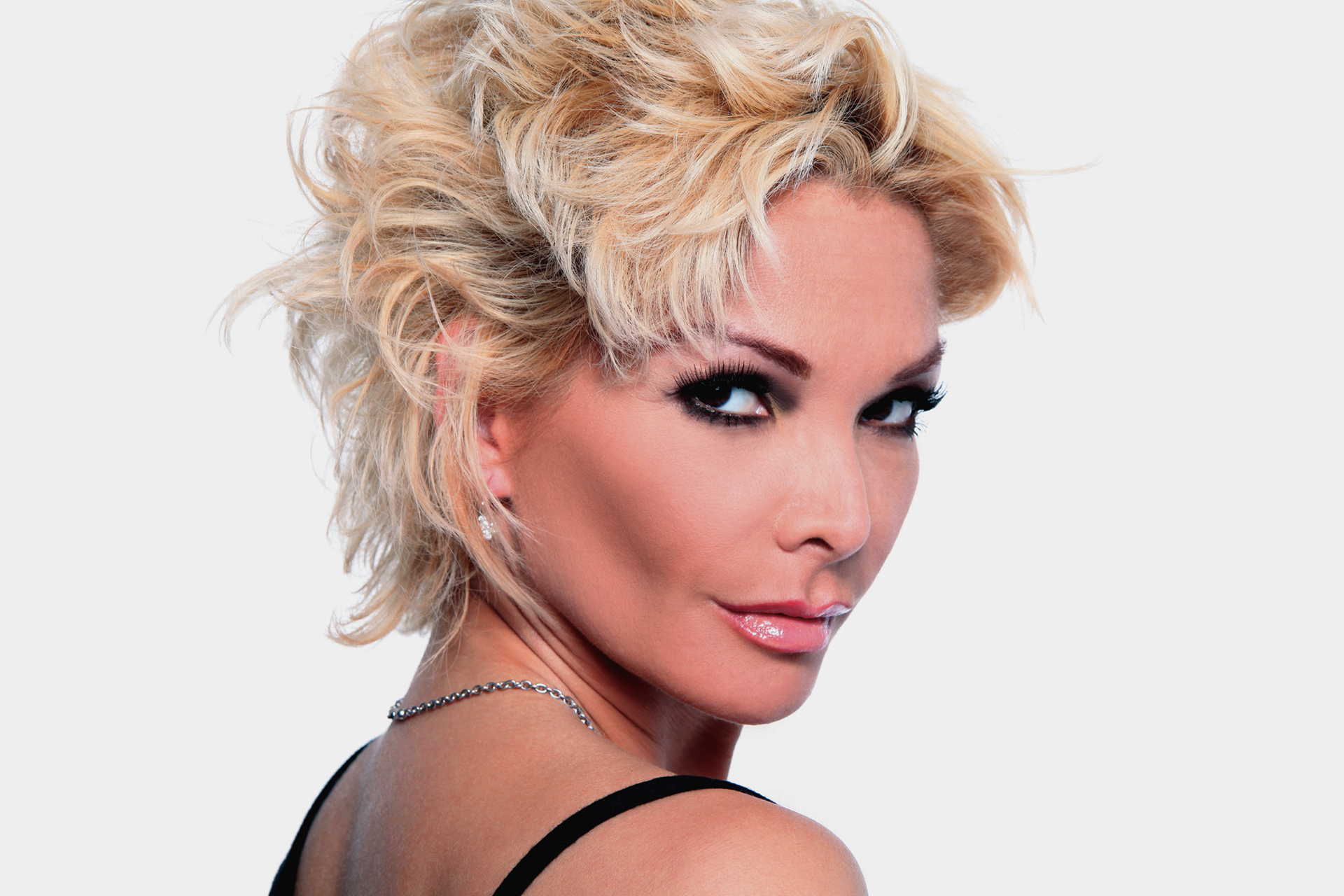 Marisela Tickets 21st February McAllen Performing Arts Center In