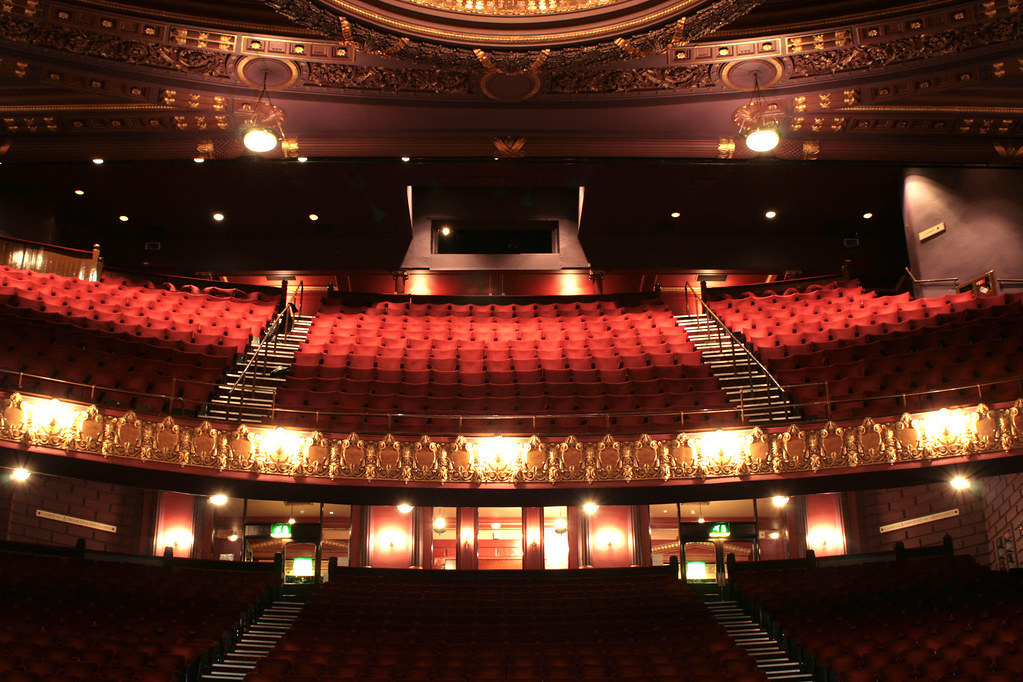 Palace Theatre Seating At The Palace Theatre In Manchest Flickr